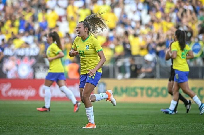 Gol do Brasil de Priscila foto CBF