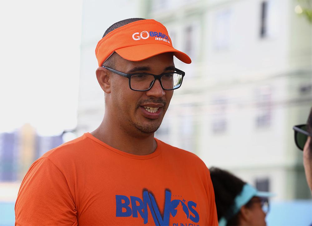 Treinador do Bravos Run Clube, Lucas Santos  Foto Sergio Silva