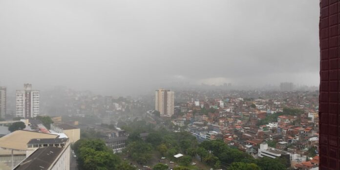chuva em Salvador