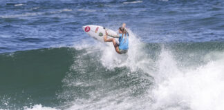 Laura Raupp está invicta no Circuito Banco do Brasil de Surfe 2024 Foto @WSL Daniel Smorigo